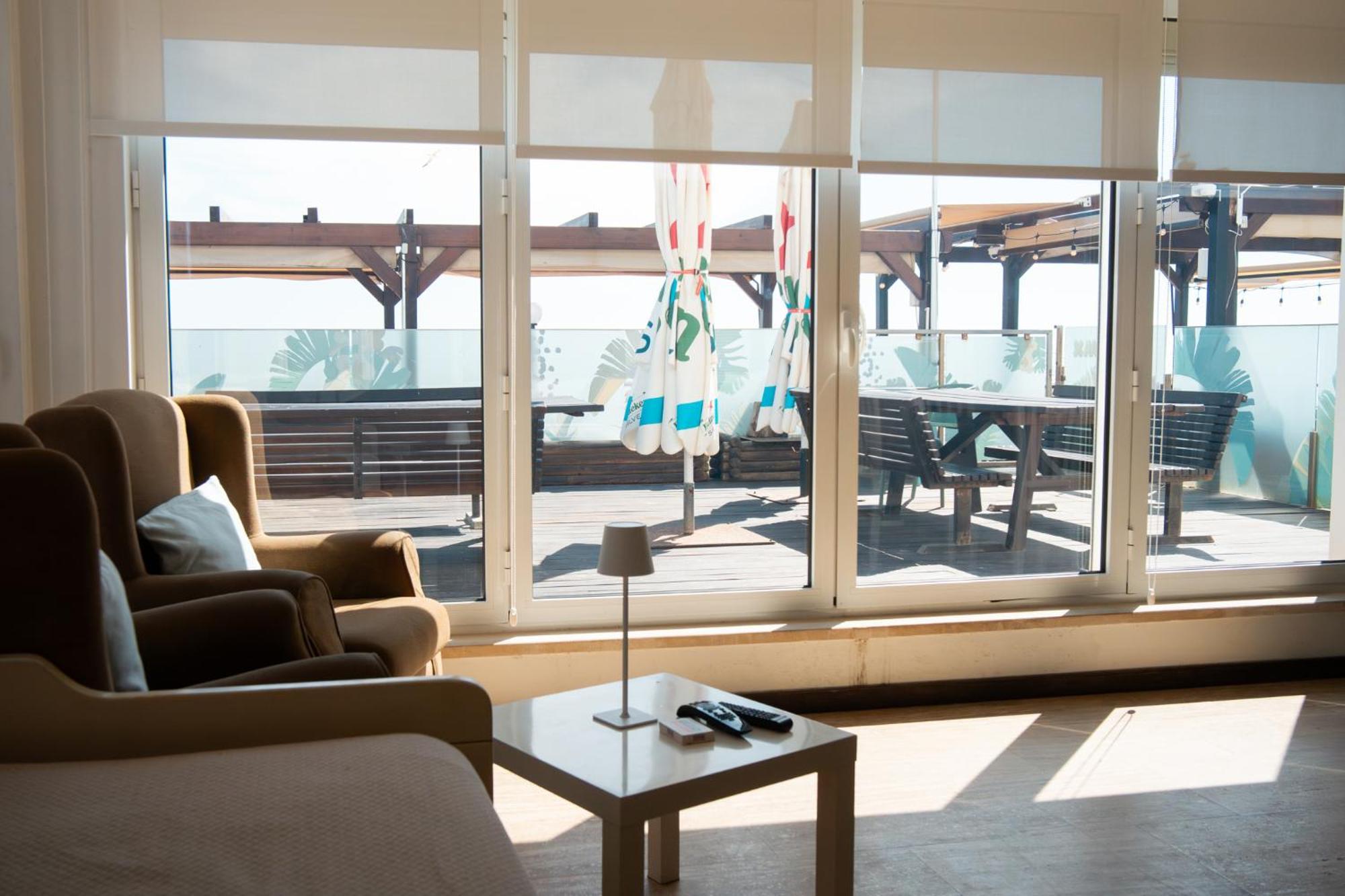 Wax Suite By The Sea Φάρο Εξωτερικό φωτογραφία